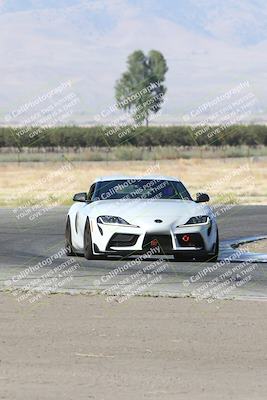 media/Sep-15-2024-Speed Ventures (Sun) [[7a54f7ed2f]]/Black Group/Session 1 (Outside Grapevine)/